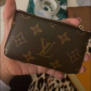 louis vuitton key pouch